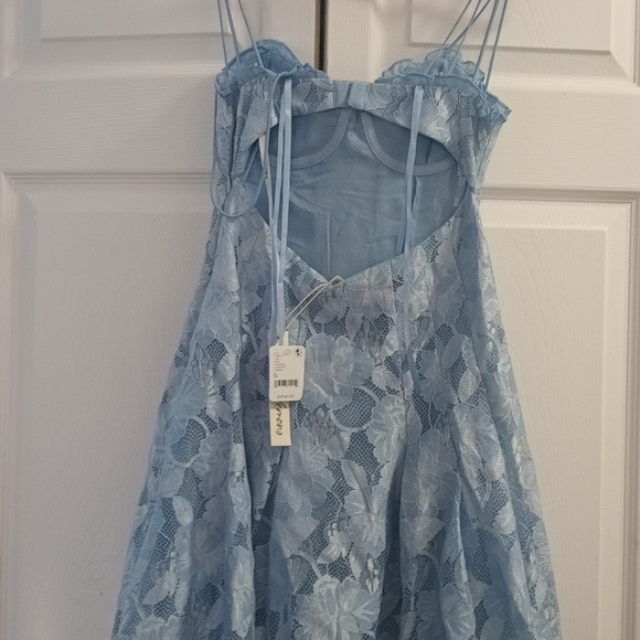 Dress - Picture 12 of 16